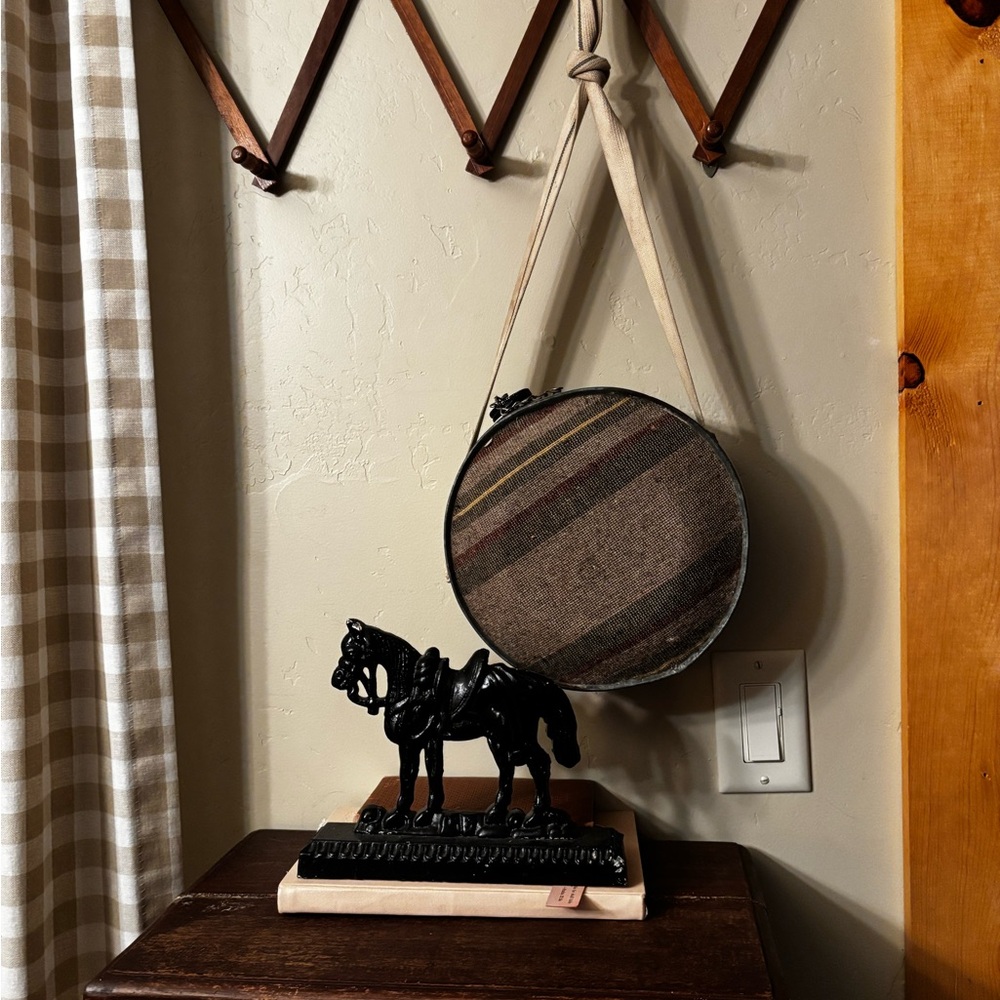 Oasis Vintage Round Canteen 4 quart